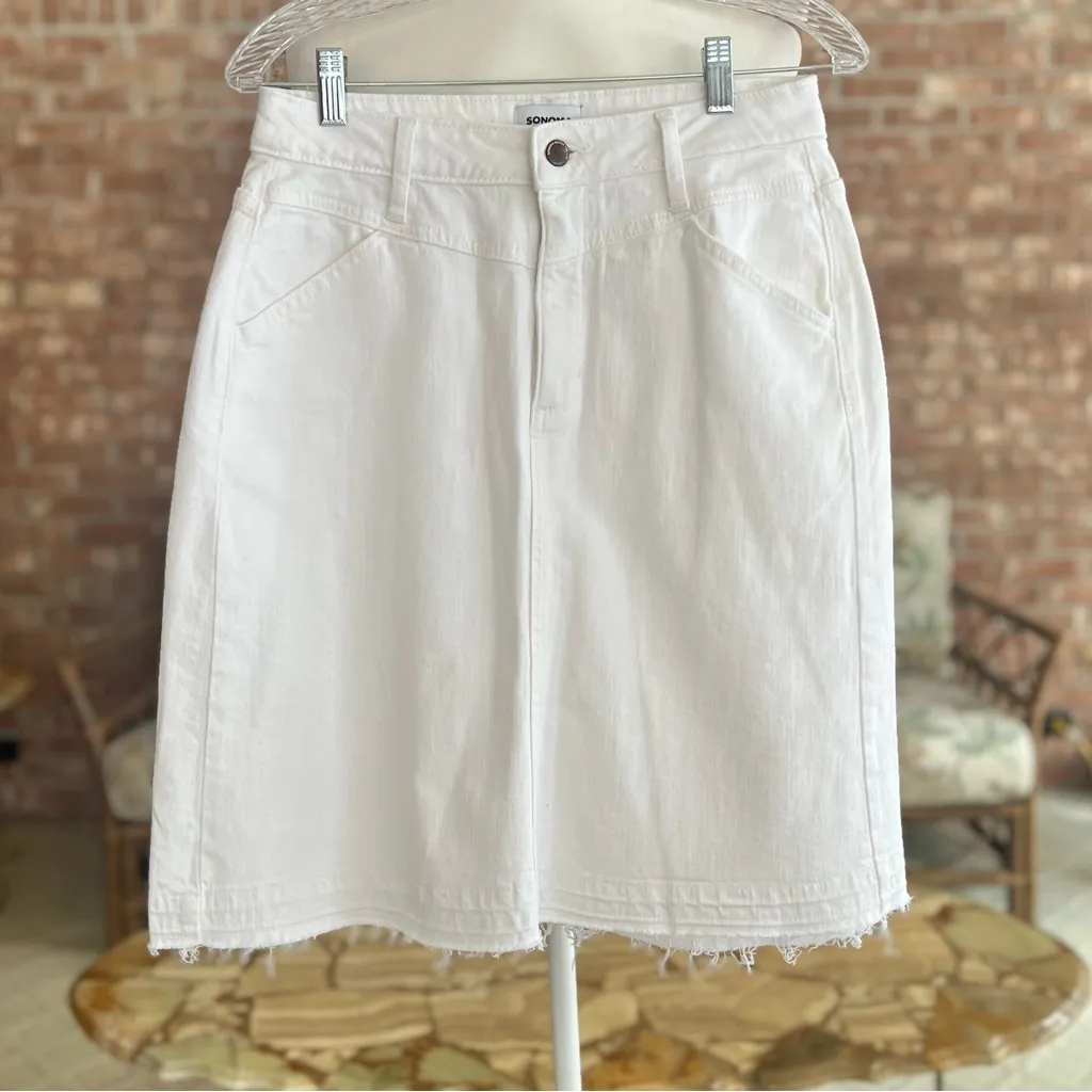 Sonoma Skirt Denim Fray Release Hem A-Line White 8 Stretch Party Work Trendy Mod - Image 2