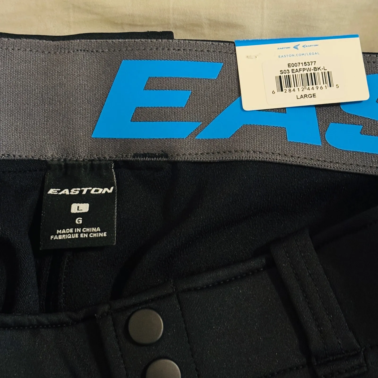 Easton Women's Black Pro Performance Stretch Softball Pants Large - Image 3