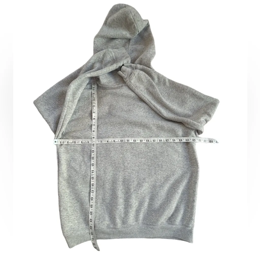 Disney classic Minnie Mouse face embroidered onto a gray comfy cozy hoodie LG - Image 3