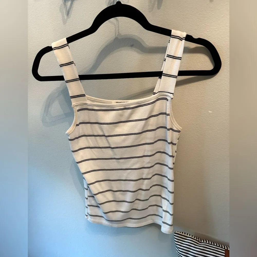 Women’s Black & White Striped Crew Neck Cotton Tank Size Small - Image 12