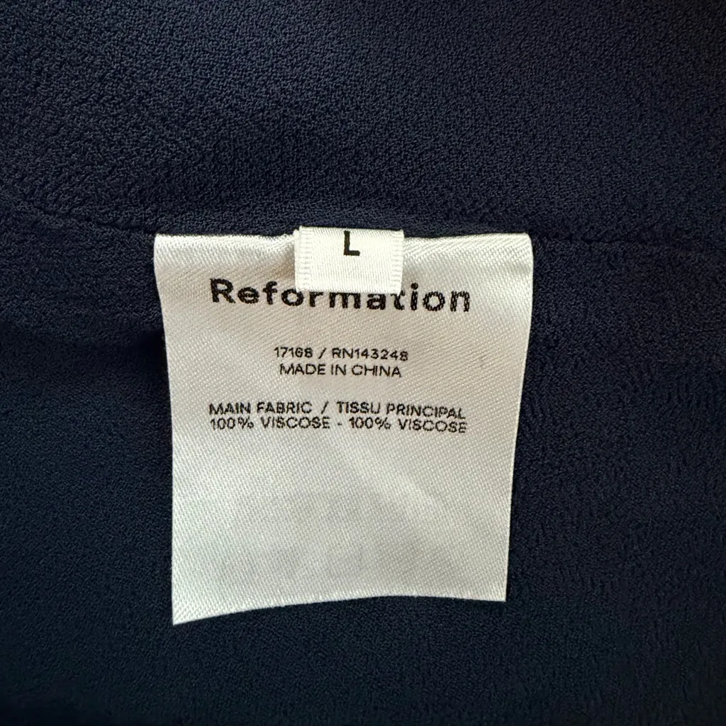 Reformation Alessandra Floral Wrap Dress in Petite Jardin Floral (Navy) - Large - Image 6