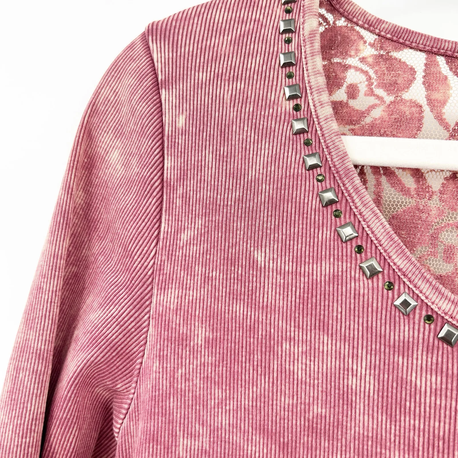 American Age‎ Womens Y2K Studded Ribbed Lace Back Long Sleeve Henley Top Size M - Image 5