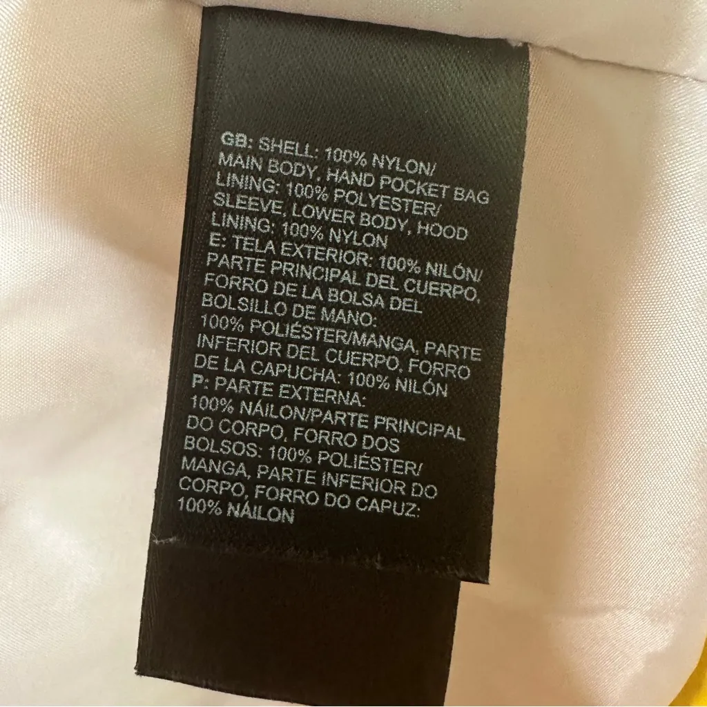 The North Face Women’s Yellow Polka Dot Resolve Waterproof Parka Jacket Medium - Image 10