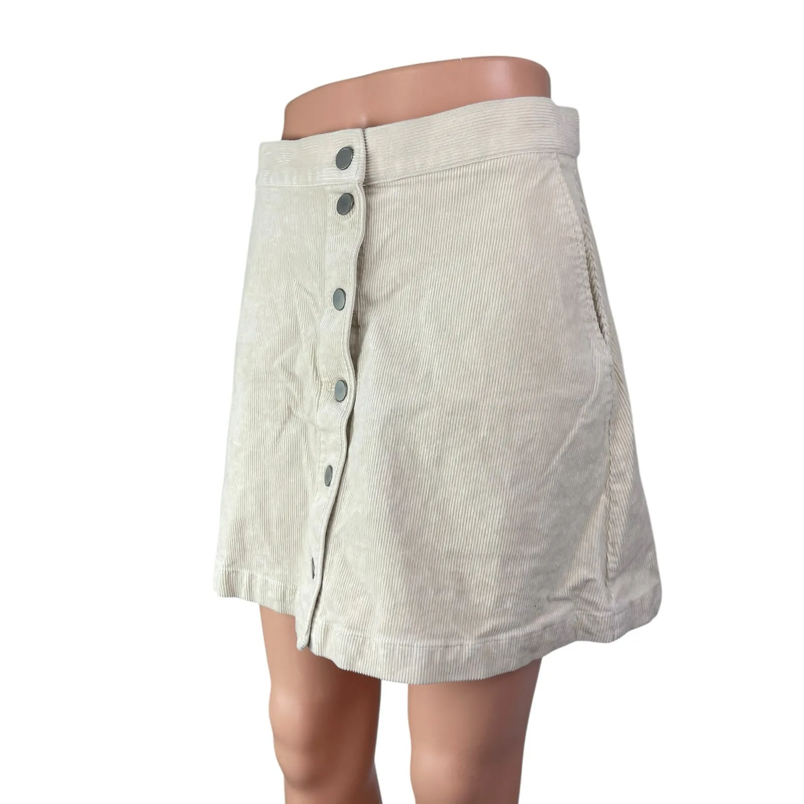 Uniqlo Women's Beige Corduroy Button Down High Rise Mini Flare A-Line Skirt Sz 6 - Image 2