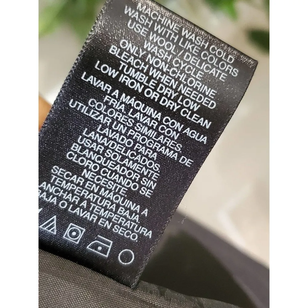 Norma Kamali Gray Polyester Single Breasted Three Buttons Fitted Blazer 12 - Image 11