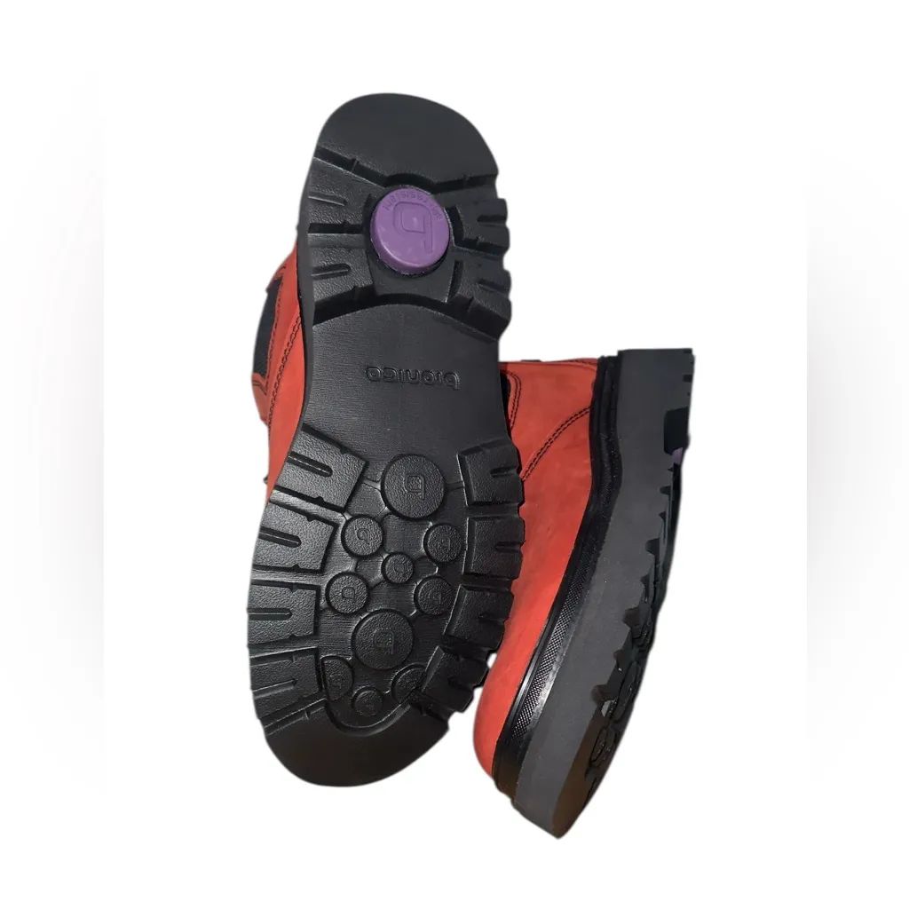 NWT $180 BIONICA Drina Water Resistant Chelsea Boot In Rouge Red Size 7.5 - Image 6