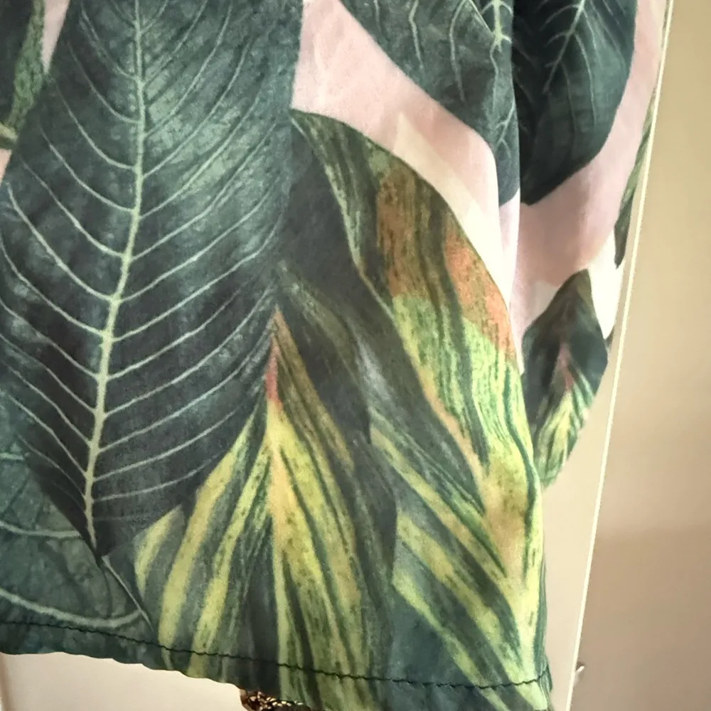 SHEIN Green Leaf Print Romper - Image 2