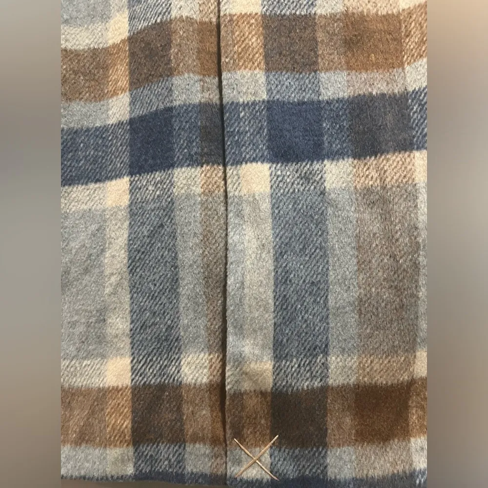NWT  Plaid Blue Brown Coat Sz Medium - Image 15
