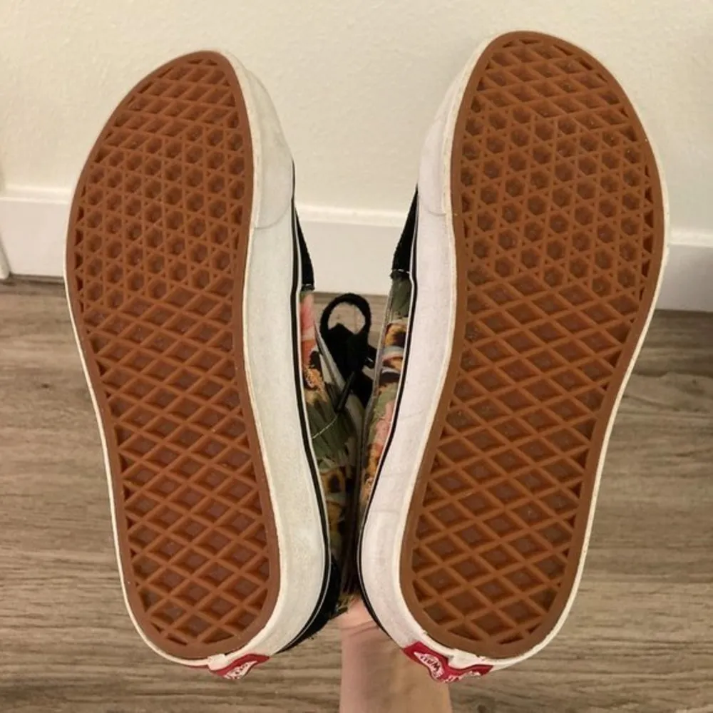 Vans Women's SK8-Hi Tropical Animal Print Sneakers Size 7 - Image 9