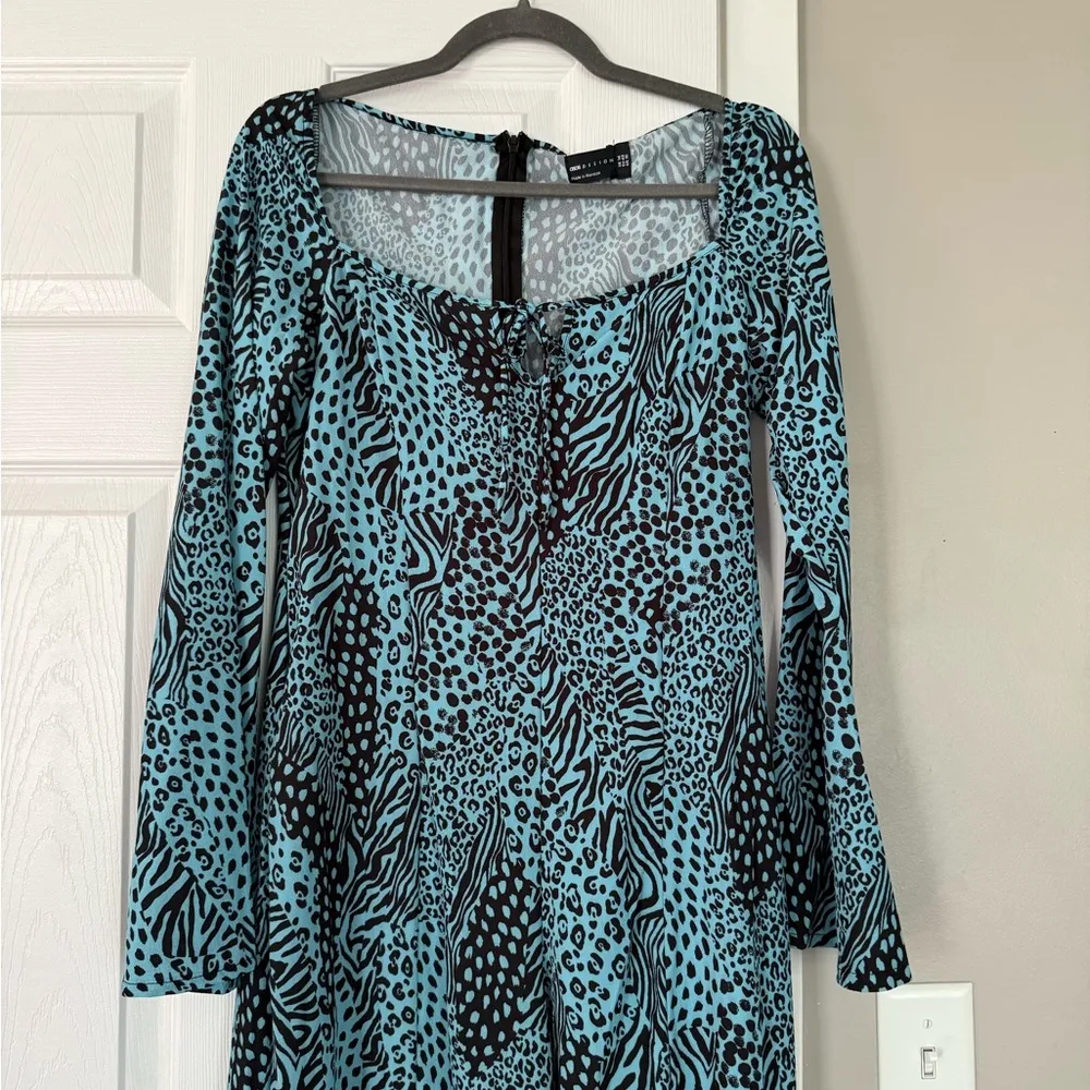 ASOS  Animal Pattern Blue Jumpsuit Romper Summer Spring - Image 4