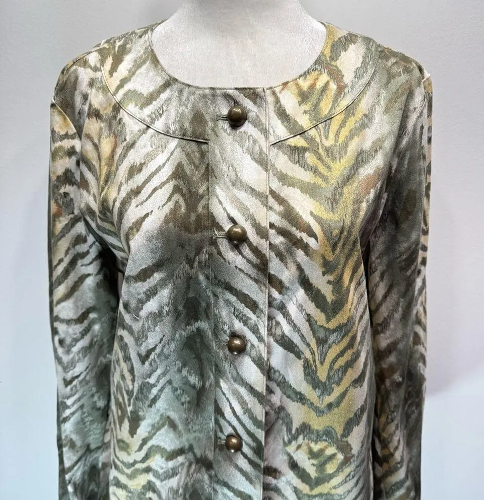 Chico’s Olive Gold Bronze & Ivory Animal Striped Button Front Jacket Size 1/M - Image 4