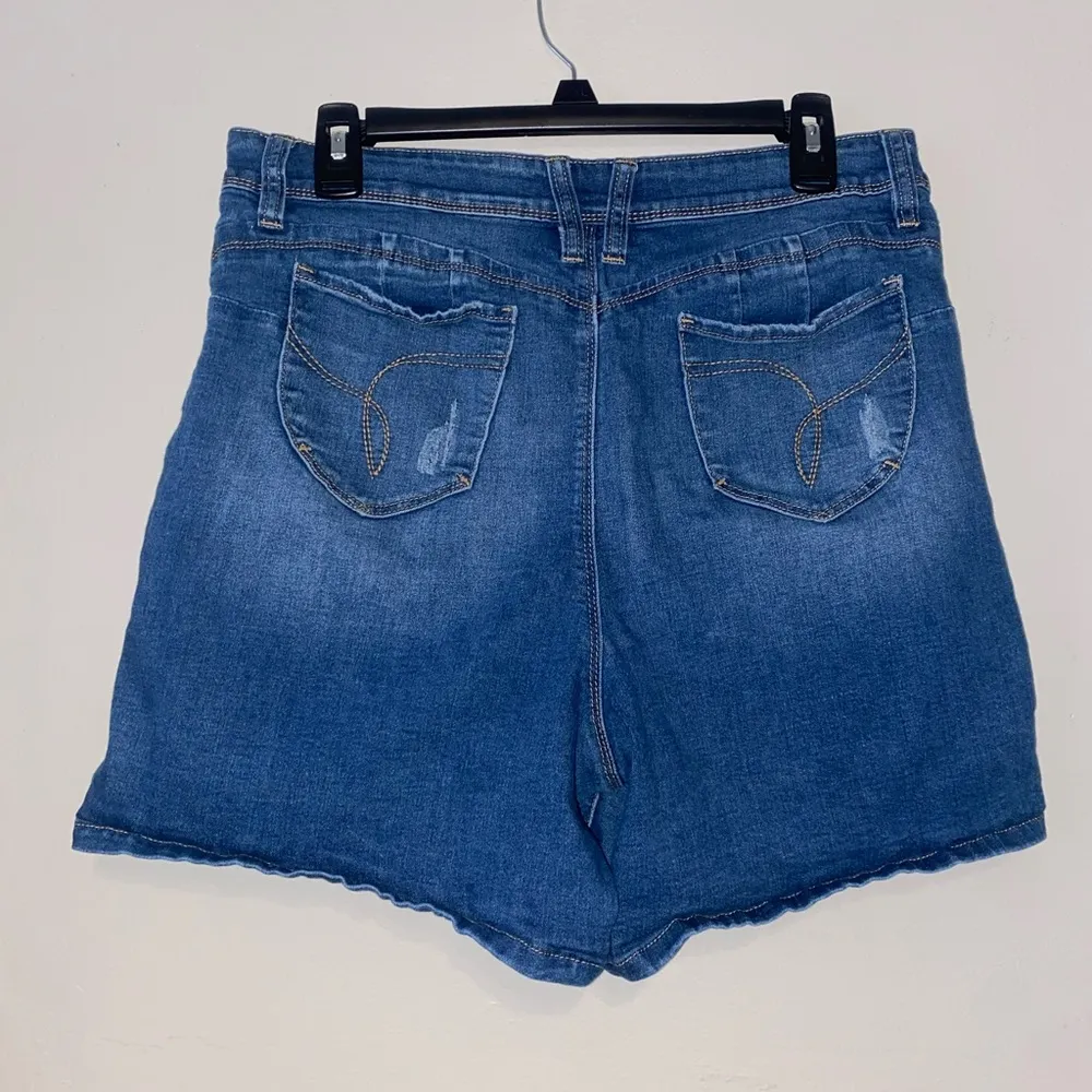Jean Shorts - Image 2