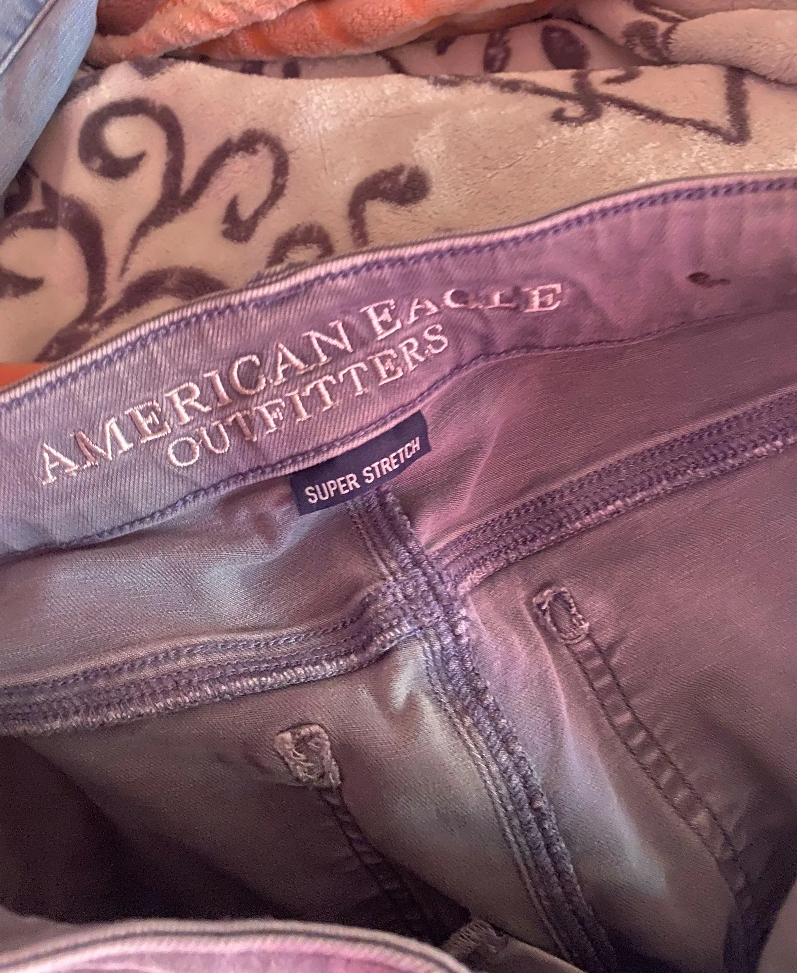 American Eagle Jeans - Image 4