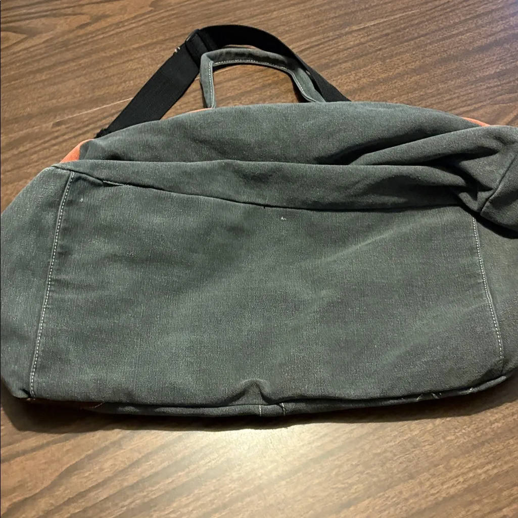 True Religion  VINTAGE Y2K Adjustable Shoulder Canvas Duffle Bag - Image 3