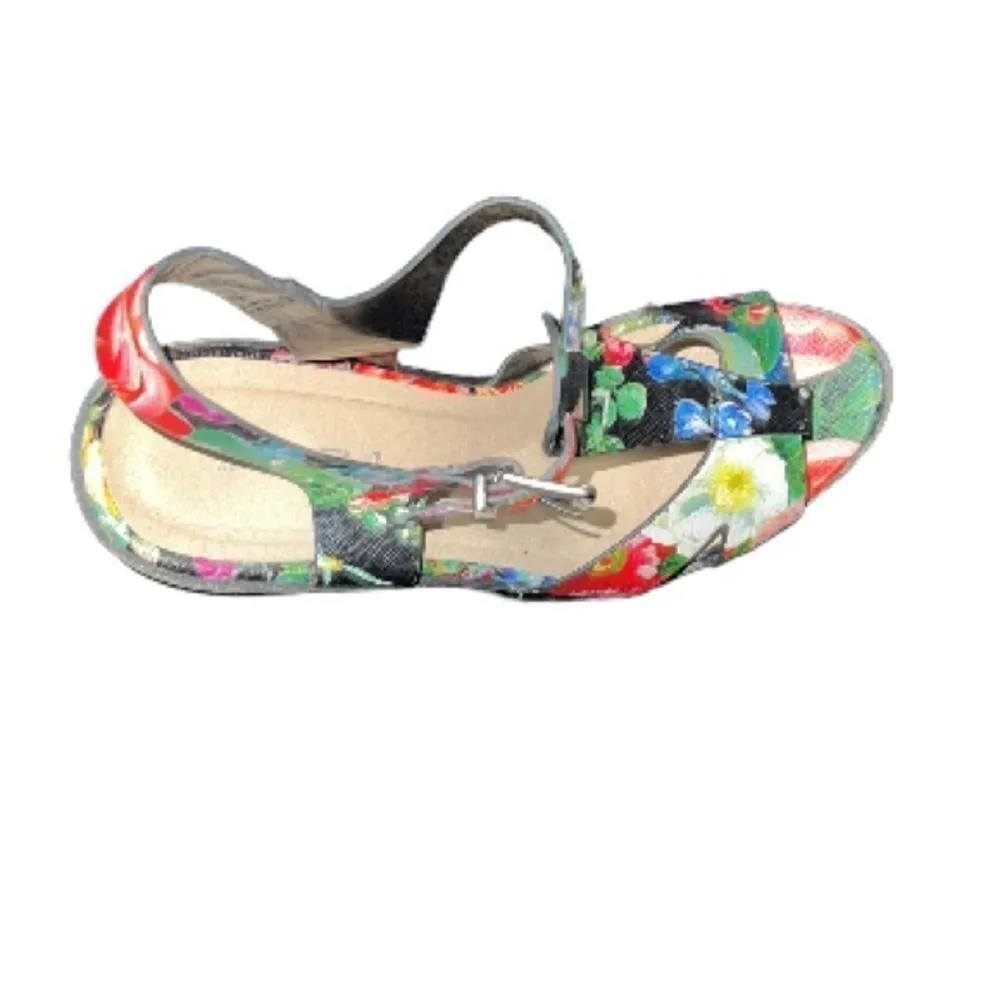 Soda Flower Platform Heel Sandals Size 7 - Image 5