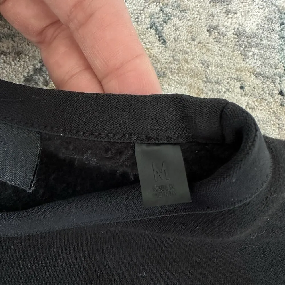 Fear of God Essentials Sweatshirt Mens Medium Black Crew Logo Patch Oversized - Image 4