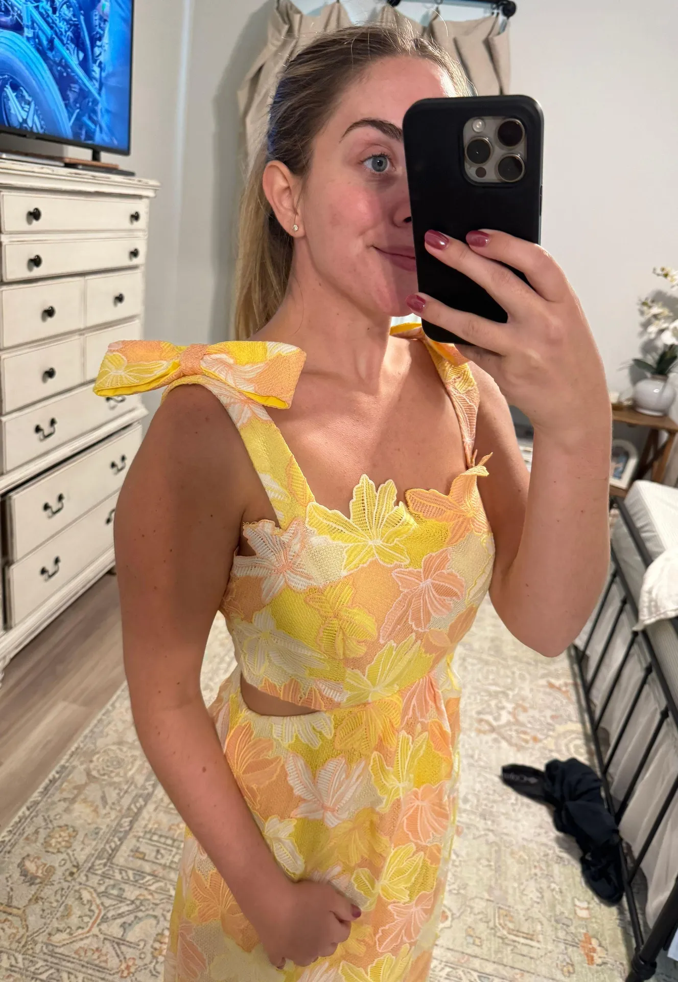 Yellow floral Midi dress - Image 3