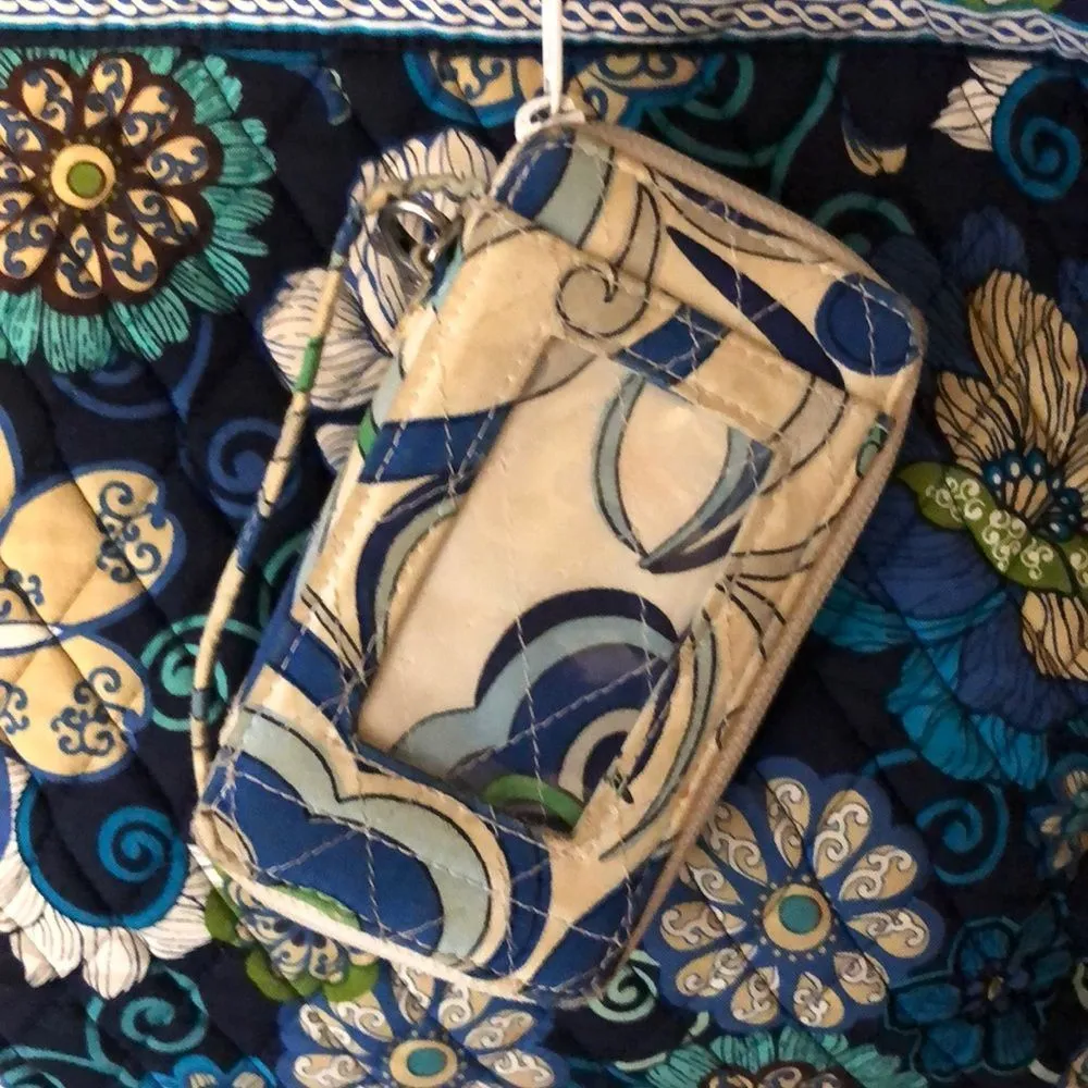 Vera Bradley Mod Floral Blue Tote Bag & Coin Purse - Image 5
