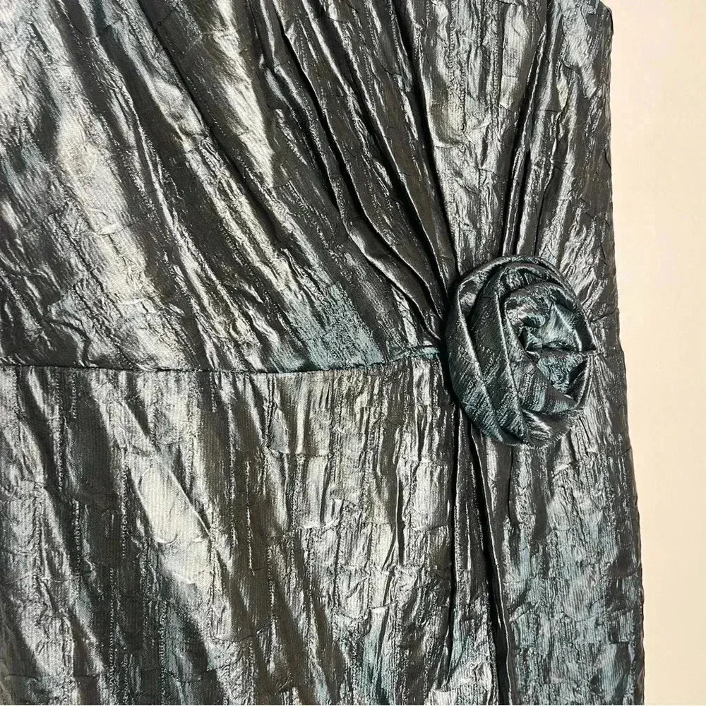 Mikael Aghal Short Formal Sleeveless Dress Size 12 Blue - Image 9