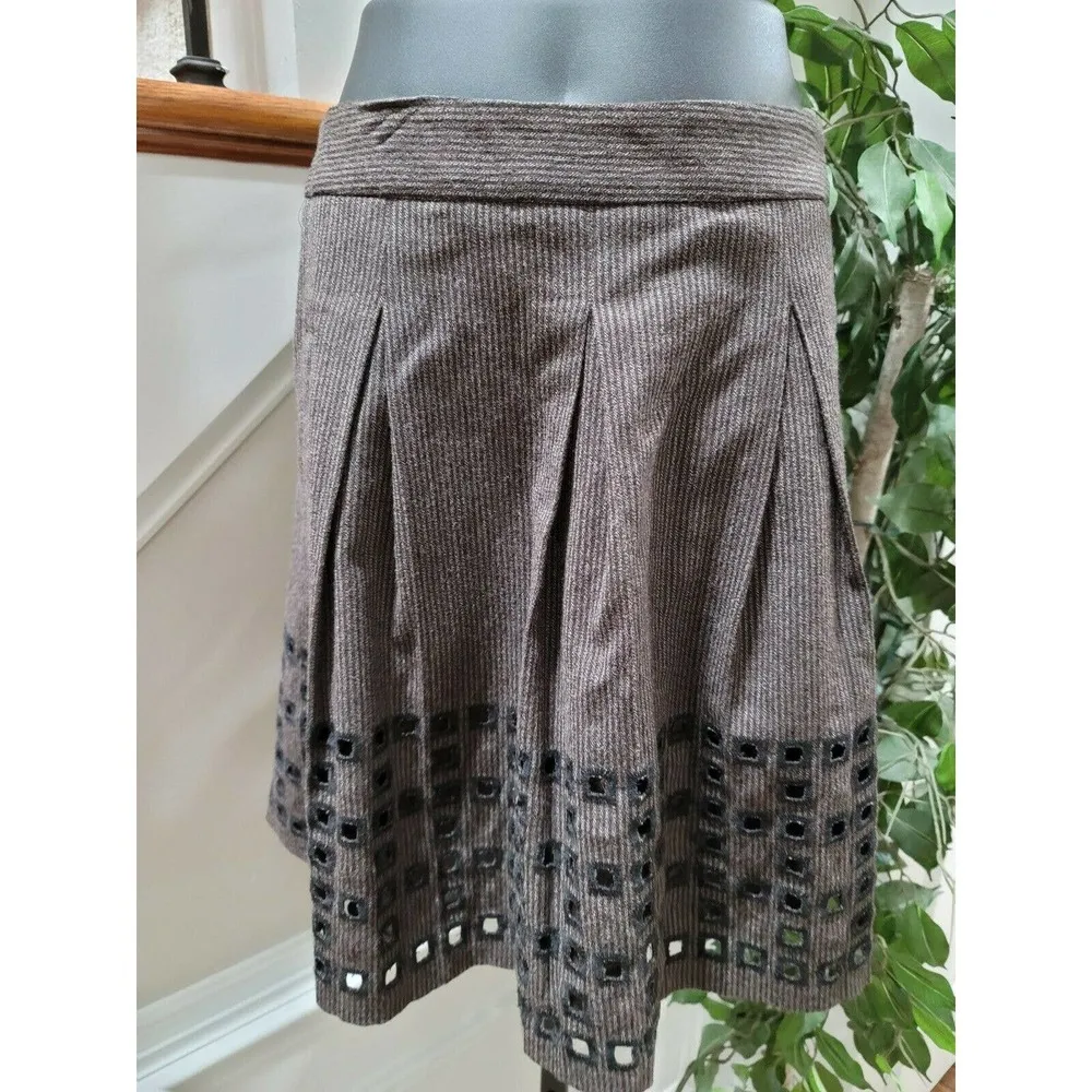 BCBGMAXAZRIA Women's Brown & Black Polyester Pleated Short Striped Skirt Size 0 - Image 2