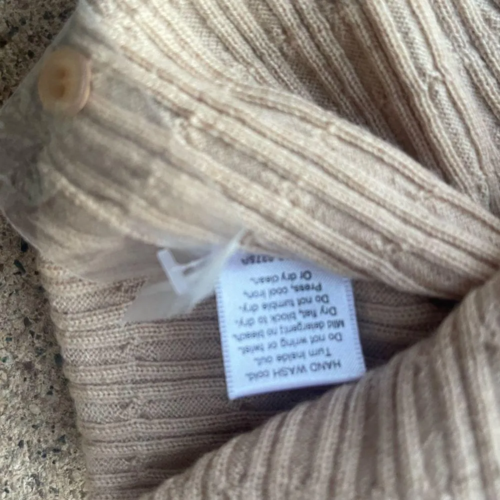 Pendleton Cardigan Women’s Small merino wool Beige Button Sweater - Image 5