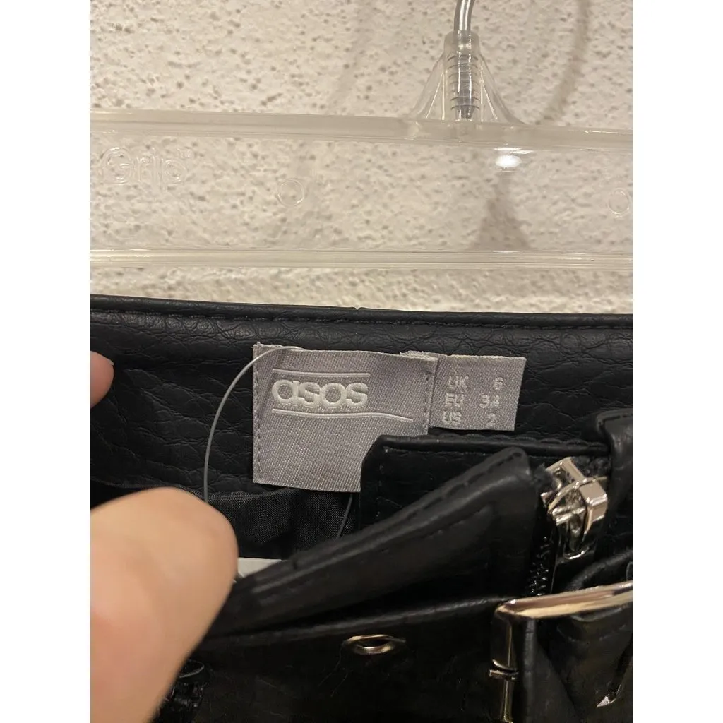 ASOS Skirt Womens US 2 UK 6 Black Leather Look Mini Belted Zip Pockets Moto - Image 3
