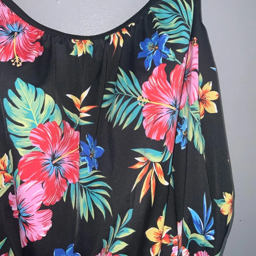 Inches Away Black With Multicolor Tropical Floral Print Swim Dress Size 12 - Image 3