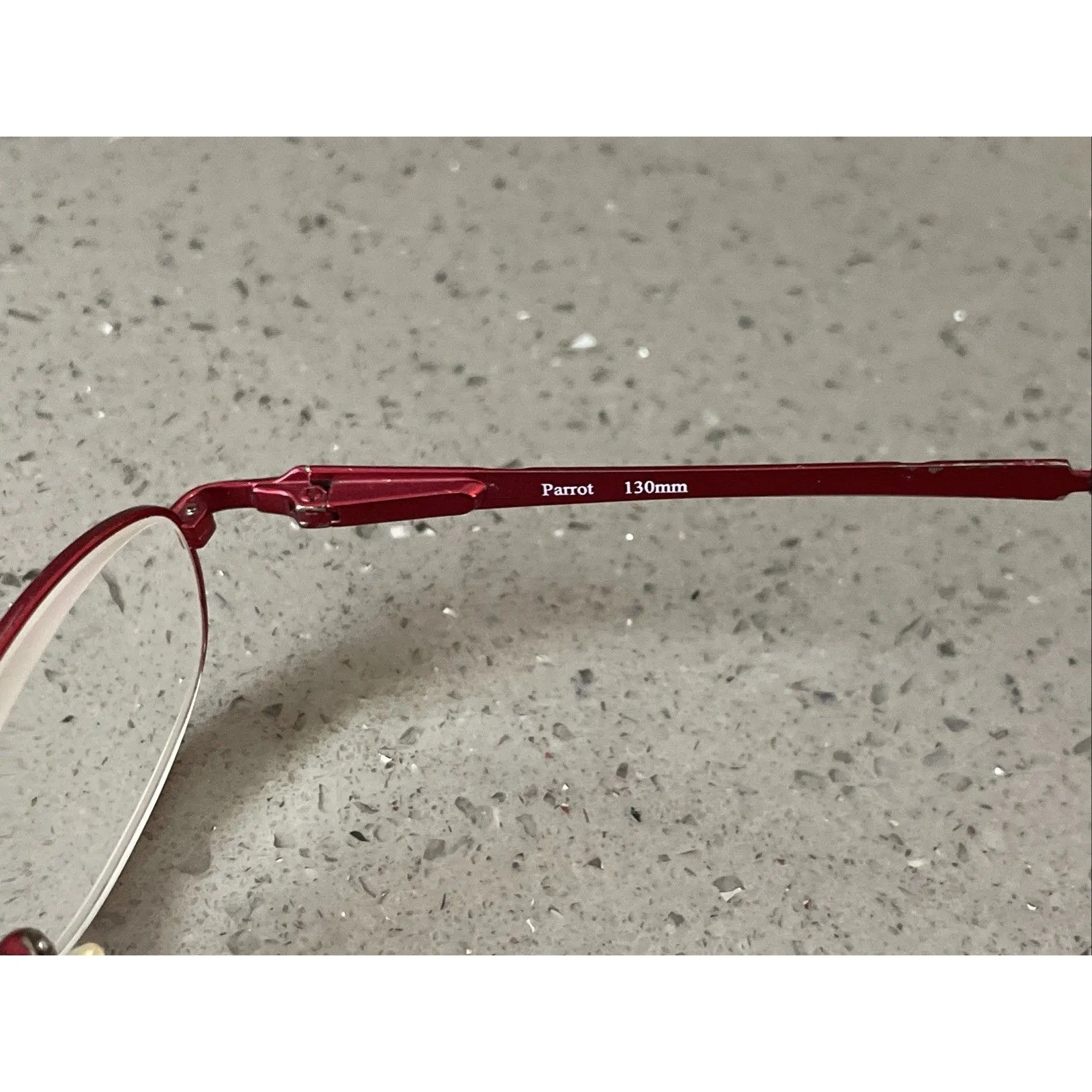 Jungle Eyewear Parrot Cherry 45 - Image 9