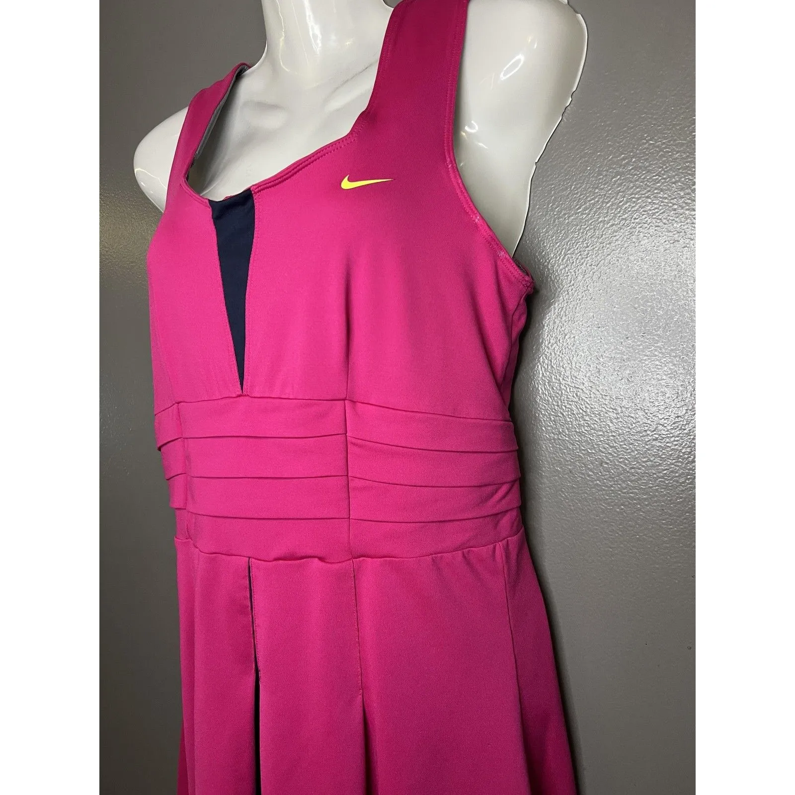 Nike Dri-FIT Tennis Dress Womens Medium Pink Fit & Flare Built In Bra Sleeveless - Image 4