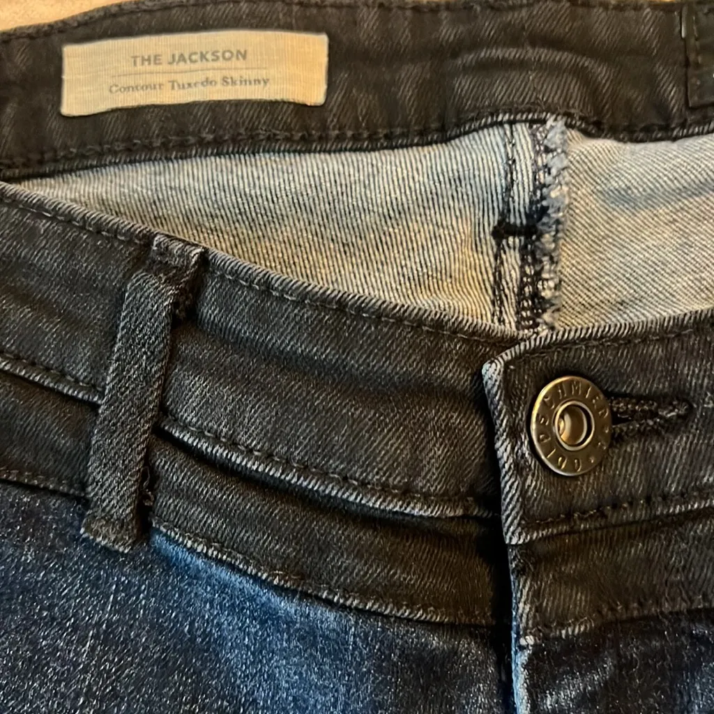 AG Jackson Contour Tuxedo Skinny Size 27 *fair condition - Image 2