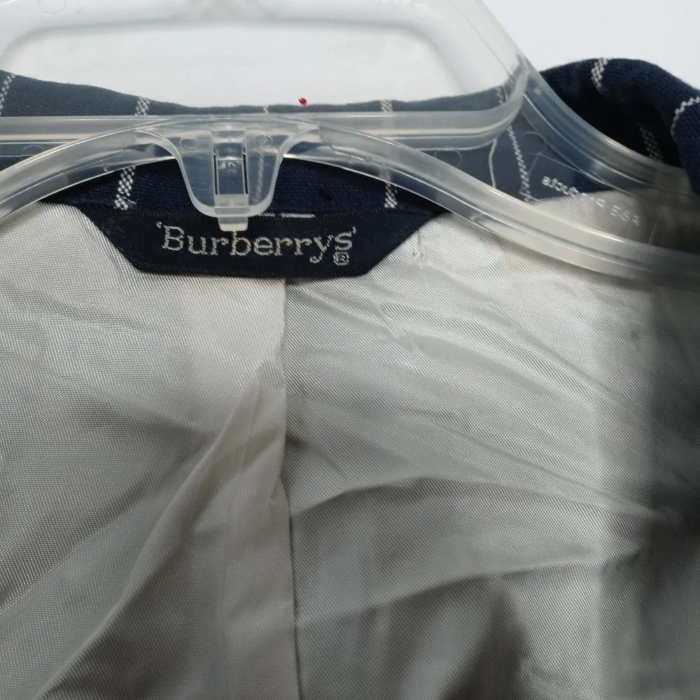 Burberry blue strip blazer - Image 3