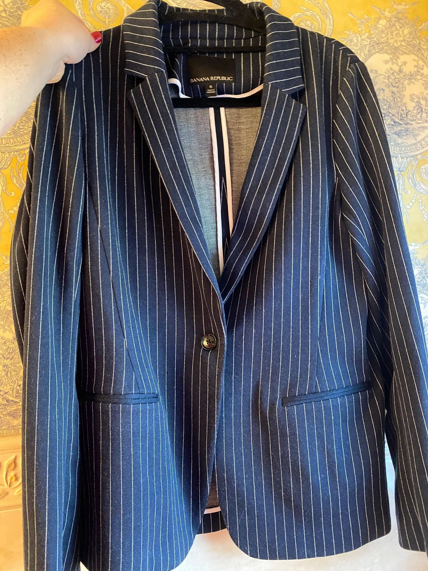 Women’s  Size 6 Navy Blue Striped - Image 2