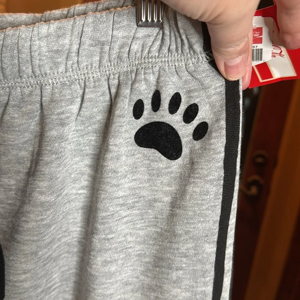 NWT Coca Cola Polar Bear Joggers Size Medium - Image 2