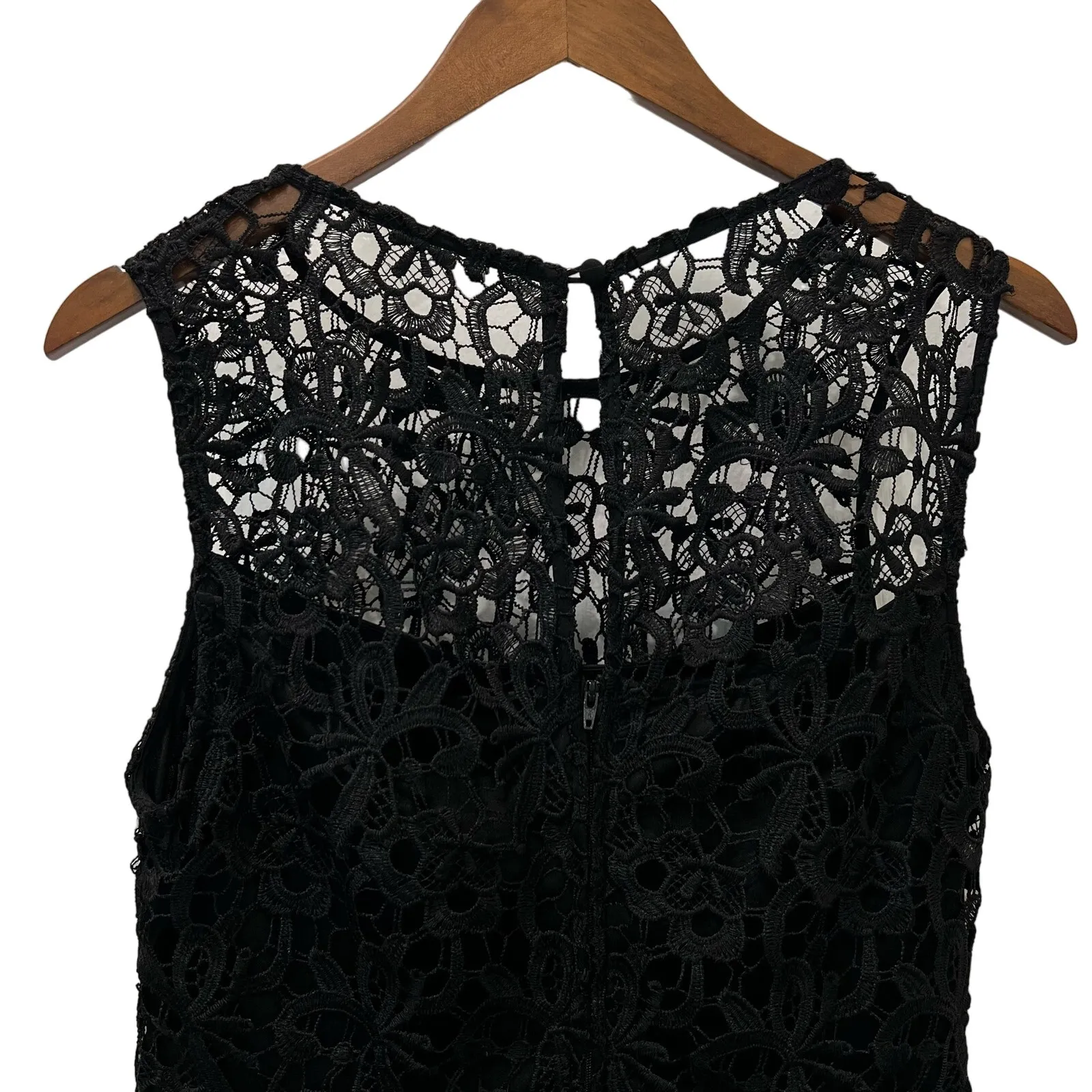 Bisou Bisou Black Lace Overlay Sheath Dress Sleeveless Midi Size 10 - Image 10