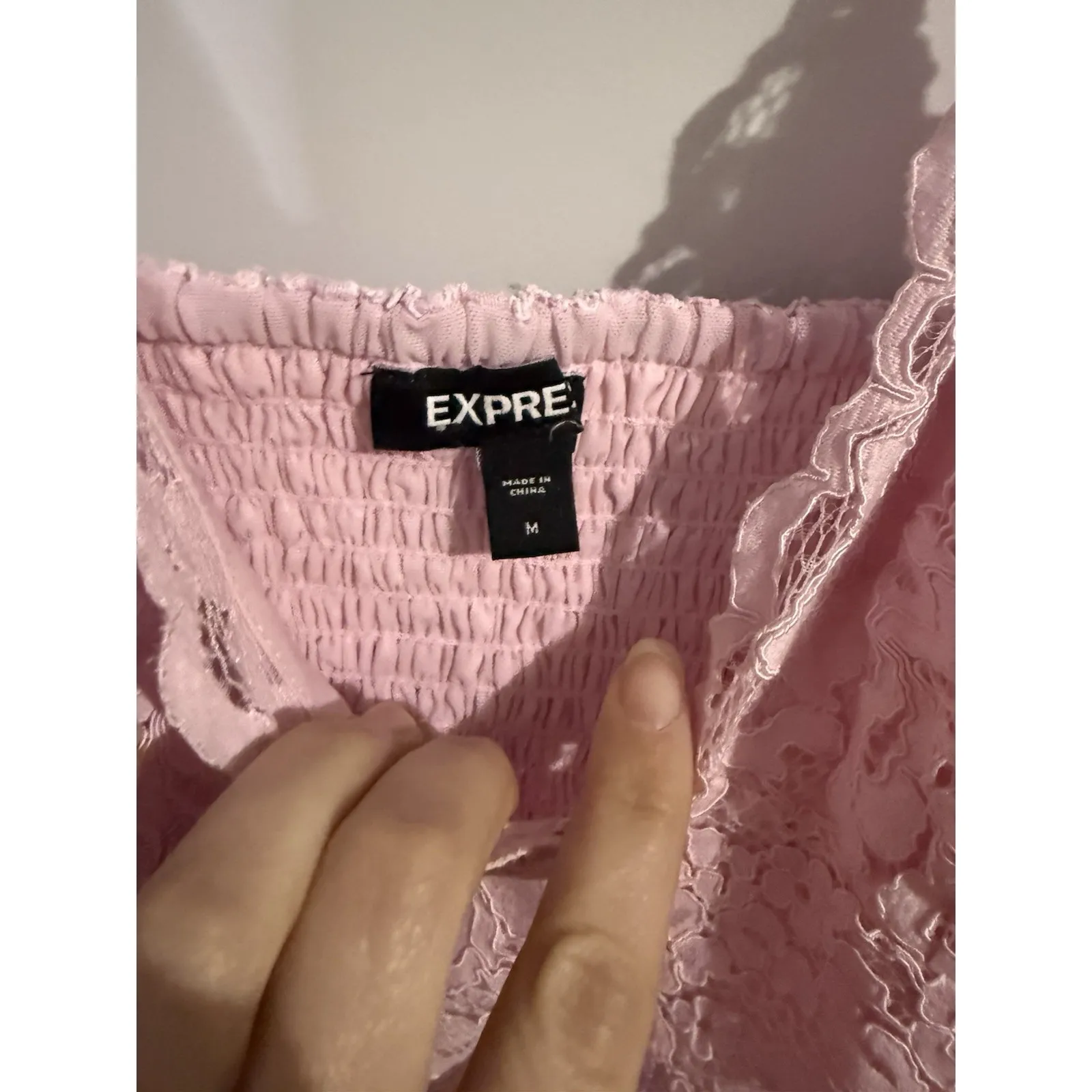 Express Baby Pink All Over Lace Cropped Cami Women's Size M - Image 3