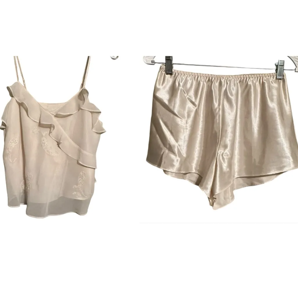 Valerie Stevens  Intimates Two‎ Piece Pajama Set - Image 2