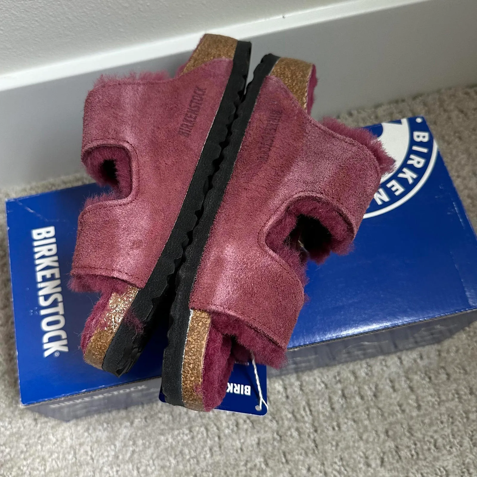 Birkenstock Arizona Shearling Suede Slide Sandal Maroon Red NIB Size 5-5.5/36EU - Image 5