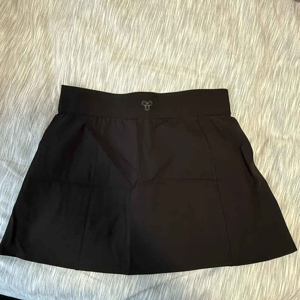 TNA Black Mini Skirt - Image 2