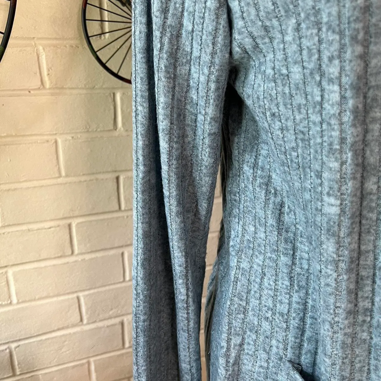 Sweater Cardigan Shacket Button Down Striped Pattern Size L - Image 8