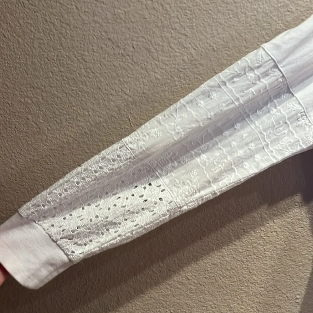 Tribal Women’s All White Patchwork Bohemian Eyelet V Neck Top Size XL - Image 4