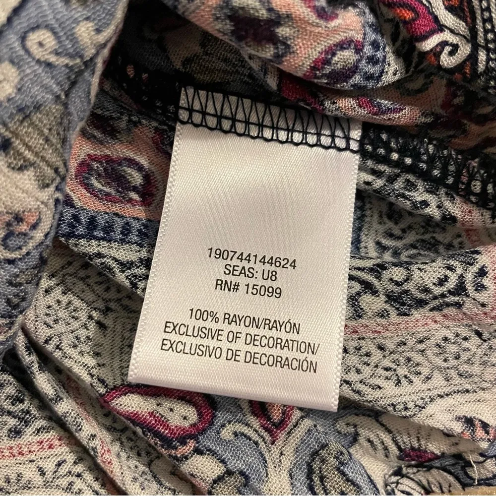 Juniors’ BONGO Paisley Off the Shoulder Top - Image 6