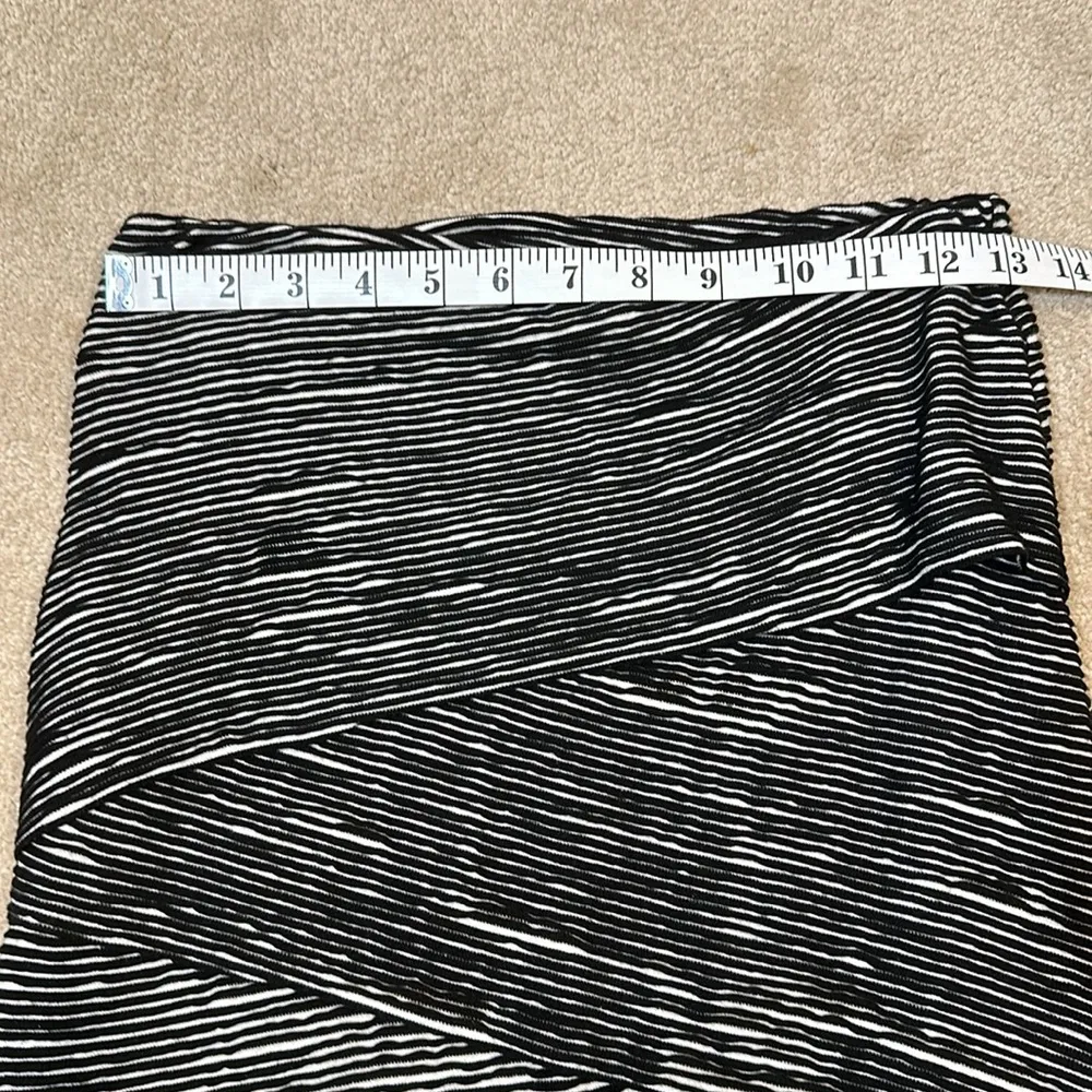 Bailey 44 Anthropologie Layered Black White Stripe Knee Length Skirt Size XS - Image 6
