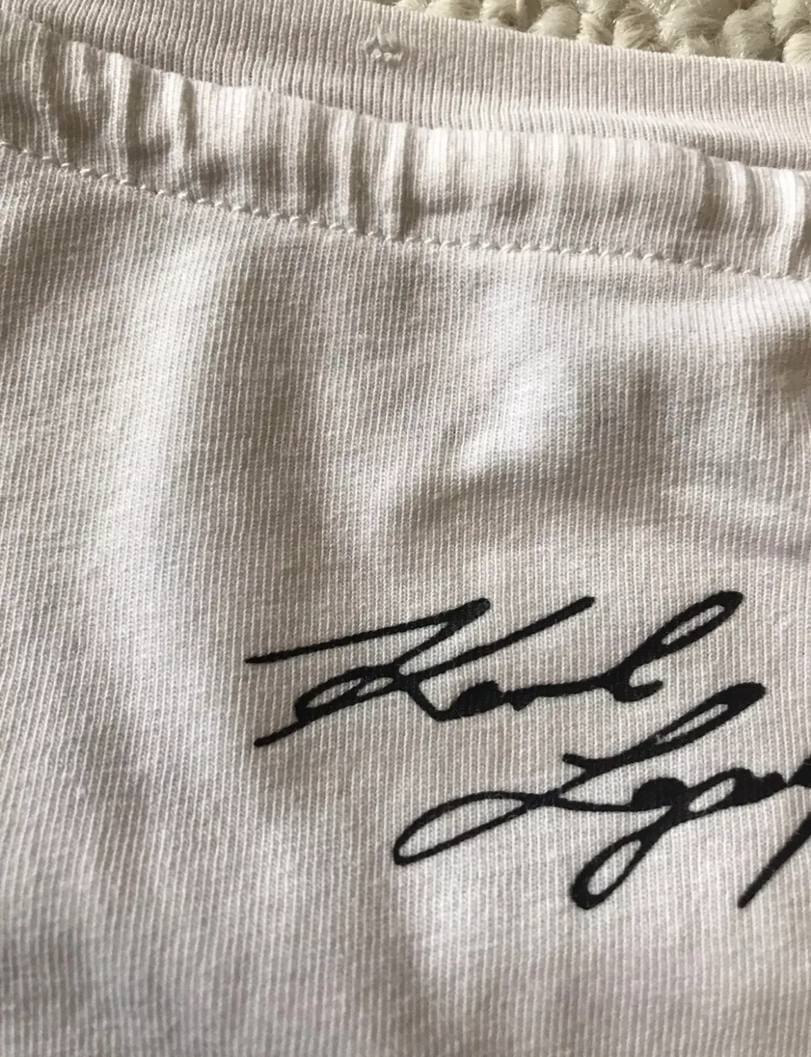 Women White T-shirt - Image 8