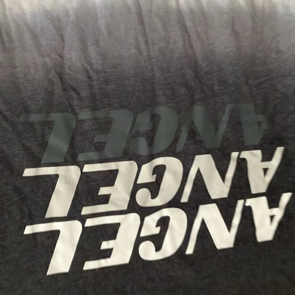 FINAL MARKDOWN No boundaries angel tee small - Image 2