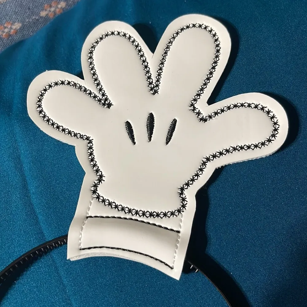 Disneys Mickey Mouse Hands Minnie Ears - Image 4