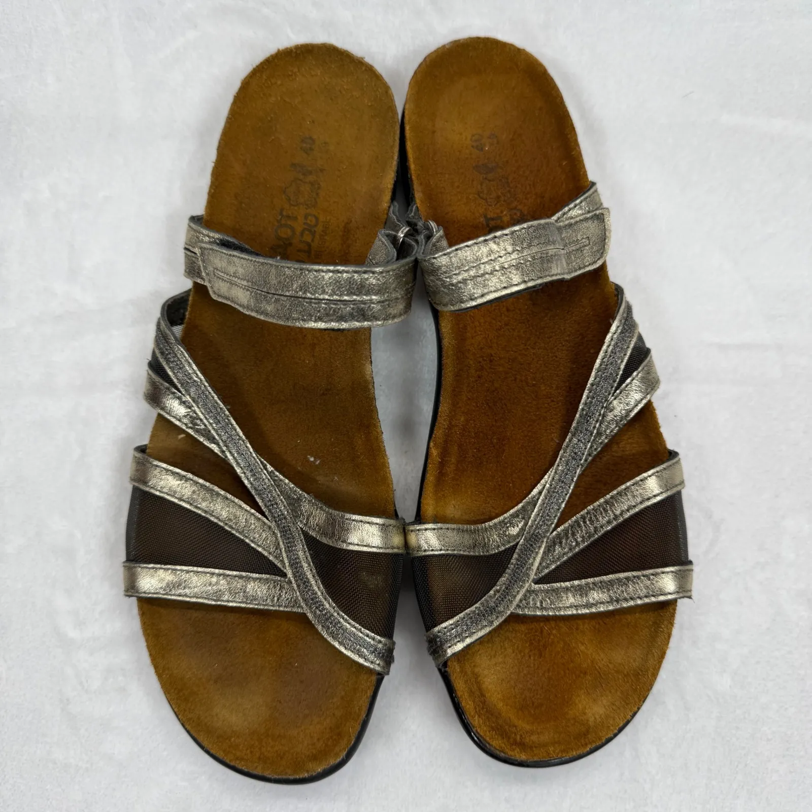 Naot Yarrow Sandals Metallic Leather Comfort Adjustable Strap‎ Size 40 Silver - Image 5