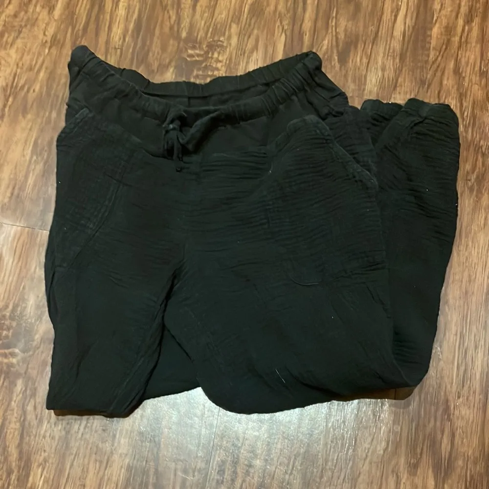 Fresh Laundry Gauze Capri Pants Black Size XS - Image 3