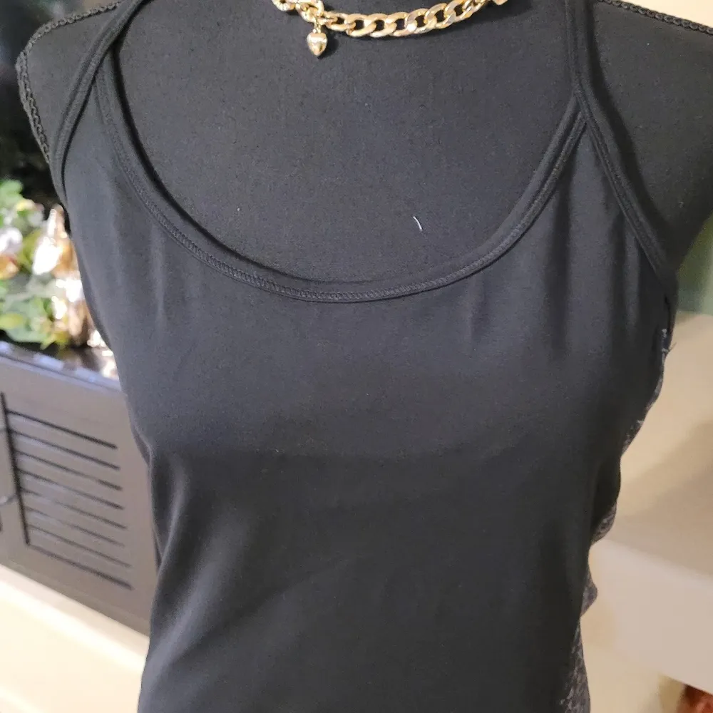 ALO YOGA TANK TOP - Image 3