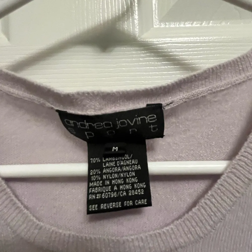 Women’s Vintage Andrea Jovine
Purple Short Sleeved 70% Lambwool M Sweater - Image 2