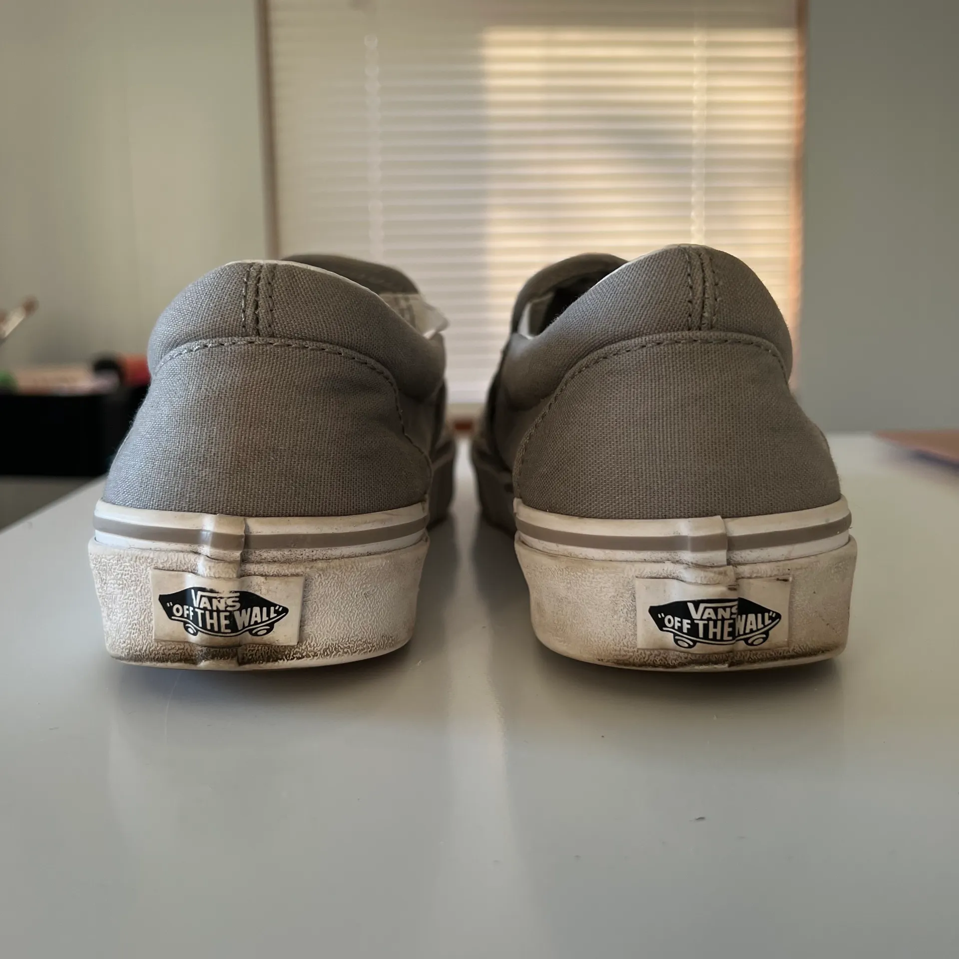 Vans classics slip on Grey Wild Dove/True White size 8.5 - Image 10